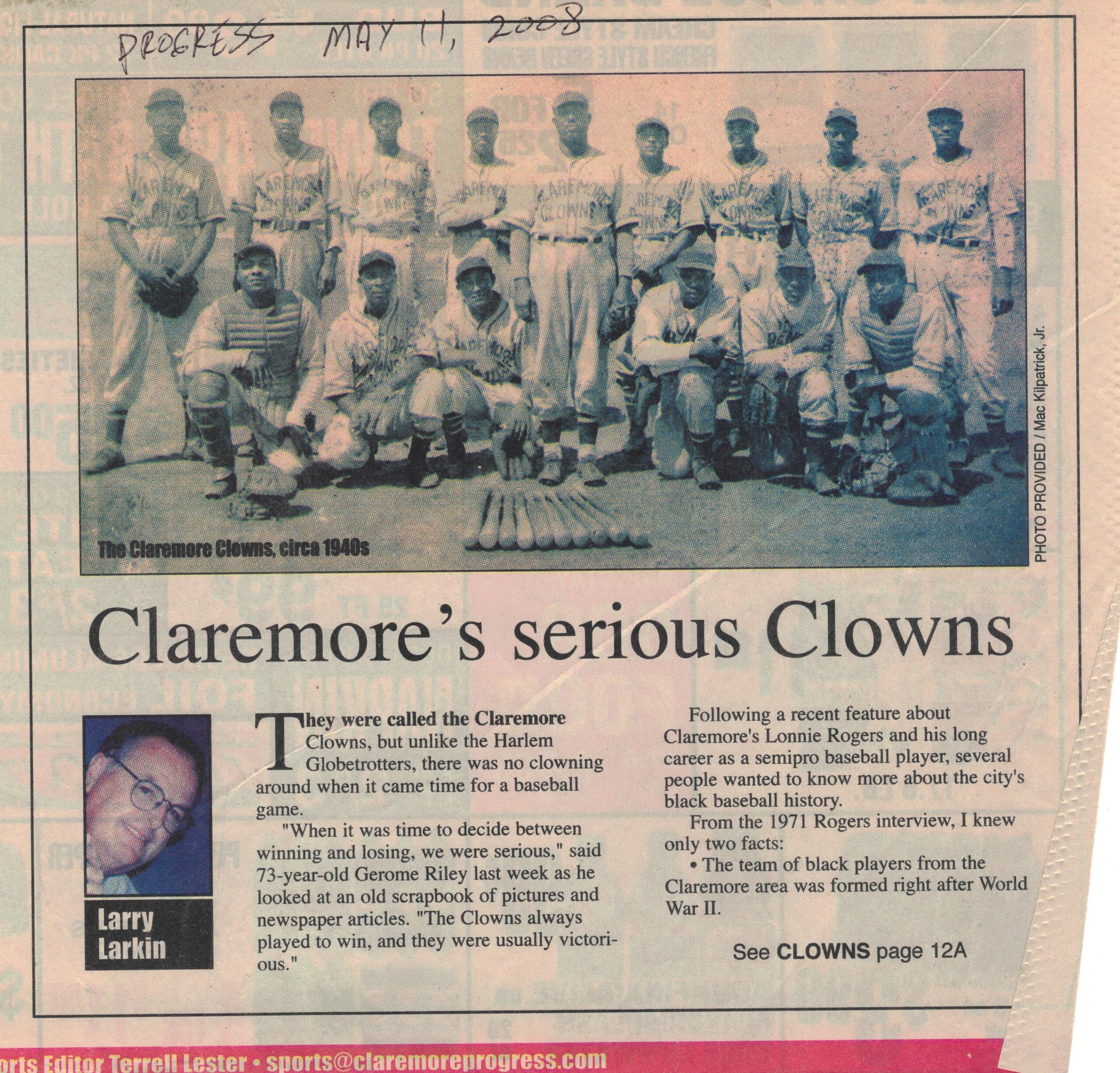 Photo of Black baseball team, the Claremore Clowns, and article text with handwritten newspaper title and date